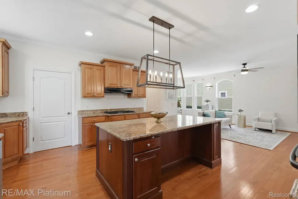 1713 Town Commons Drive Howell City MI 48855