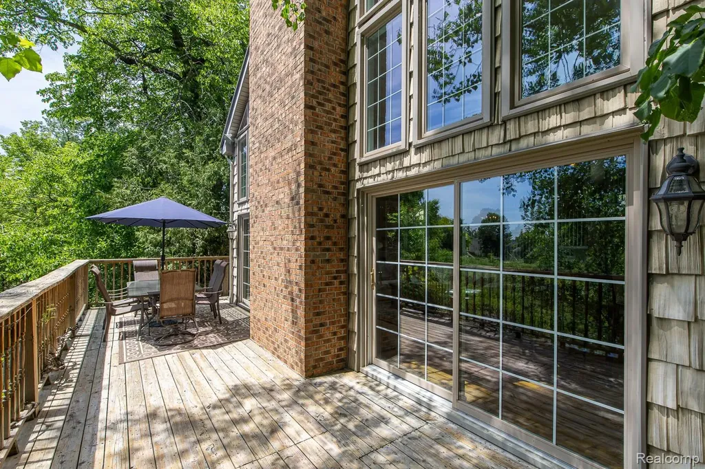 4780 Hillcrest Drive Independence Charter Township MI 48346