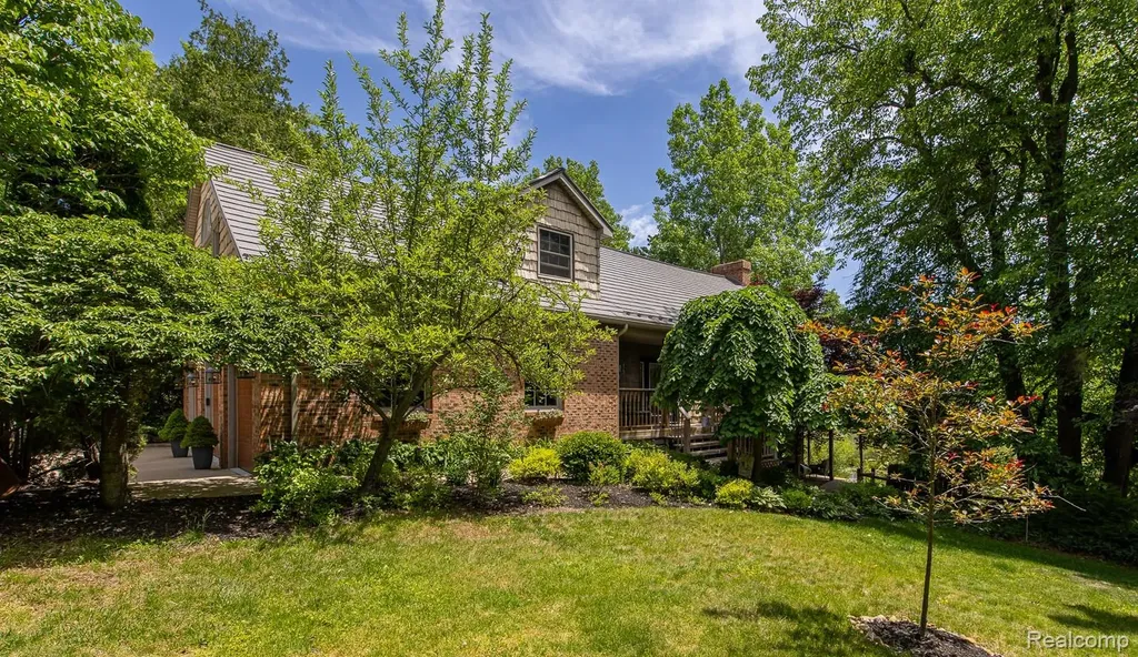 4780 Hillcrest Drive Independence Charter Township MI 48346