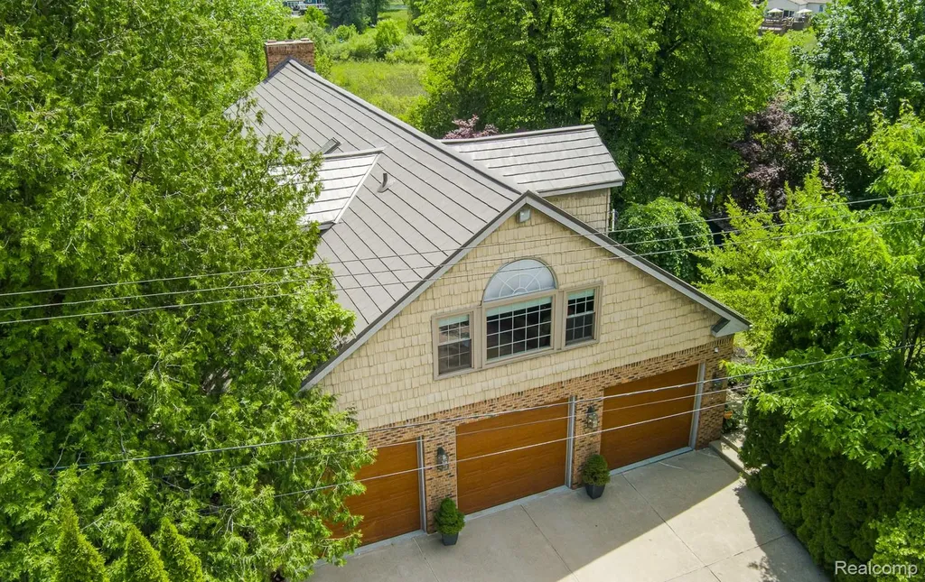 4780 Hillcrest Drive Independence Charter Township MI 48346