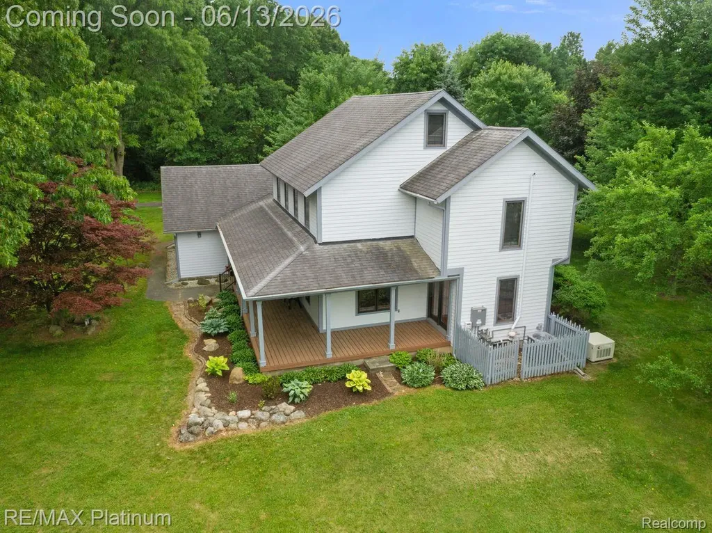 12902 Autumn Ridge Court Brighton Township MI 48380
