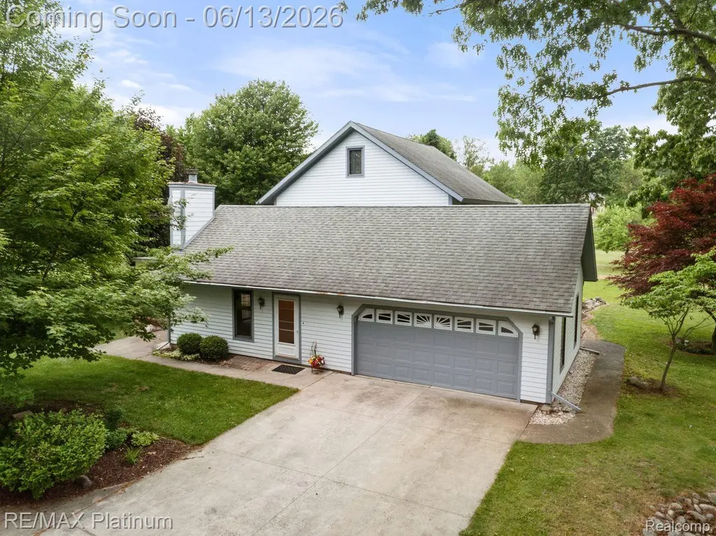12902 Autumn Ridge Court Brighton Township MI 48380