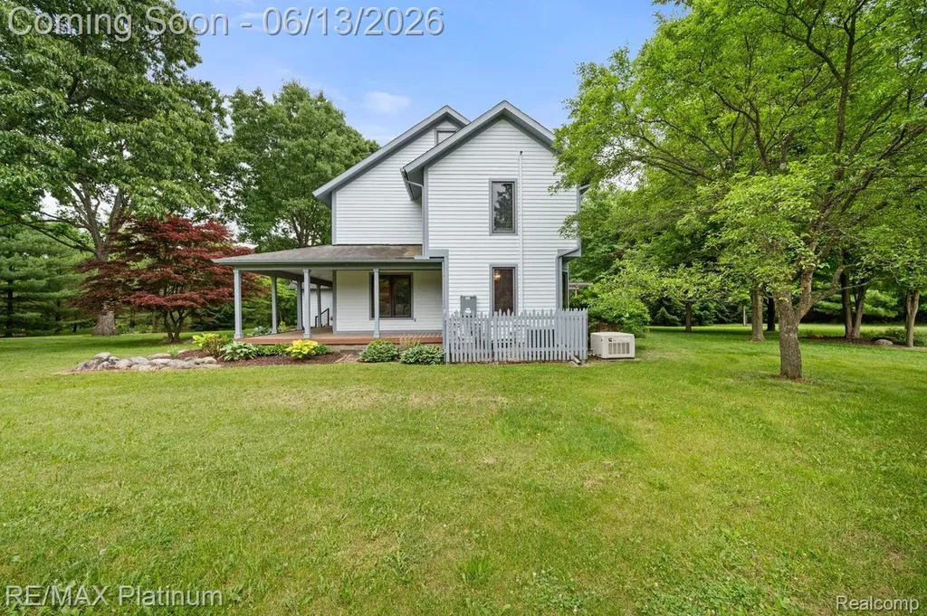 12902 Autumn Ridge Court Brighton Township MI 48380