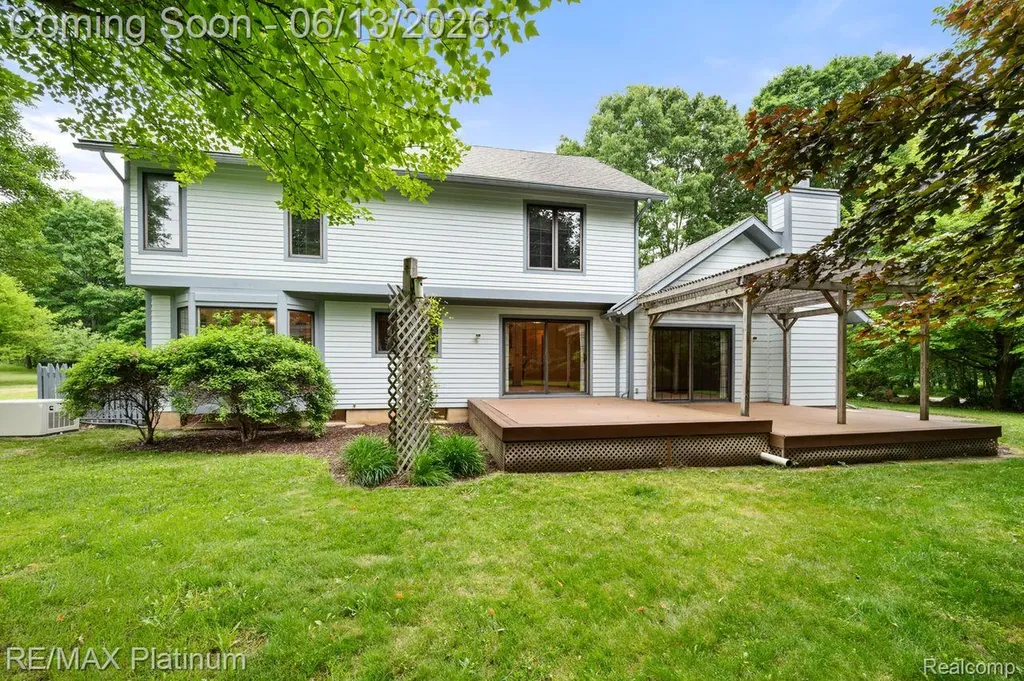 12902 Autumn Ridge Court Brighton Township MI 48380