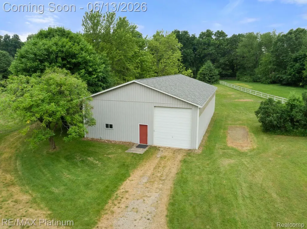 12902 Autumn Ridge Court Brighton Township MI 48380