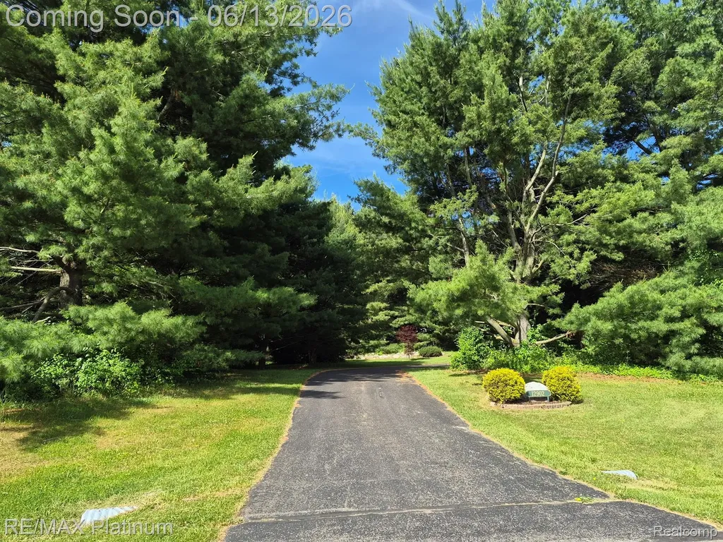 12902 Autumn Ridge Court Brighton Township MI 48380