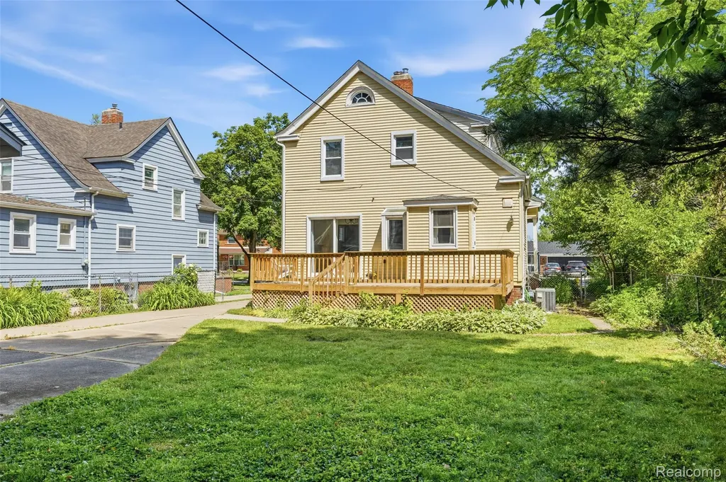 22637 Park Street Dearborn City MI 48124