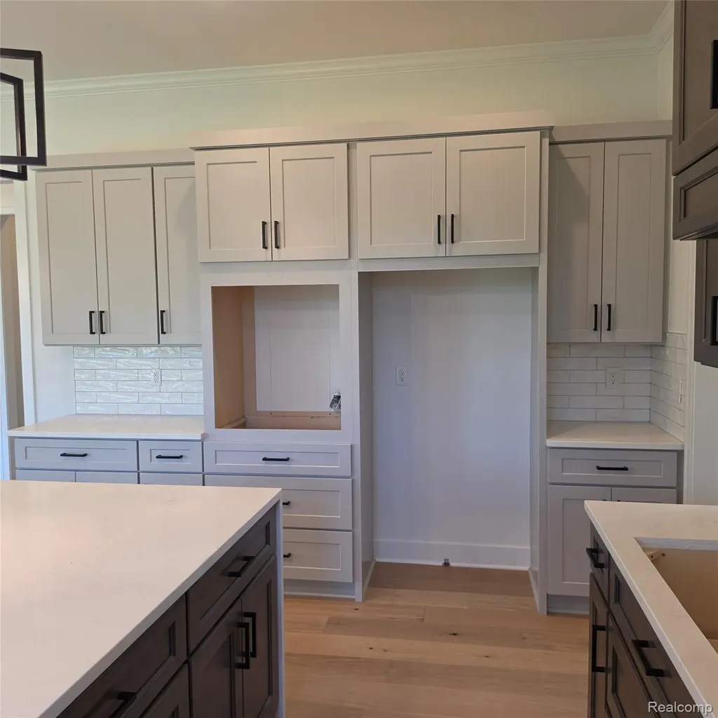 7338 Brys Drive Shelby Charter Township MI 48316
