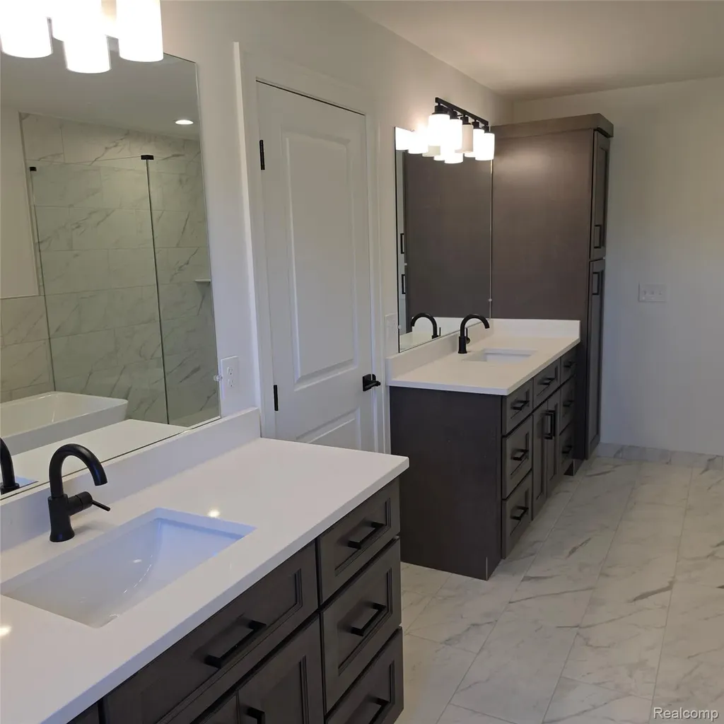 7338 Brys Drive Shelby Charter Township MI 48316