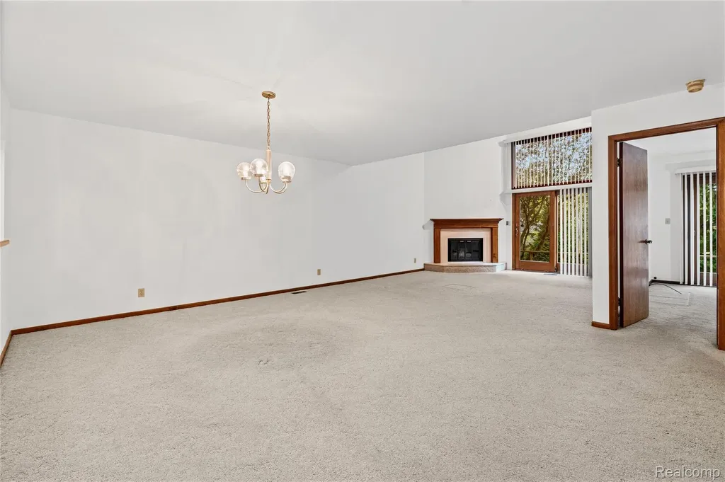 1448 Beaumont Court Flushing City MI 48433