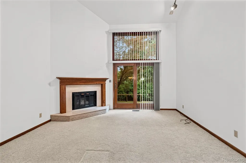 1448 Beaumont Court Flushing City MI 48433