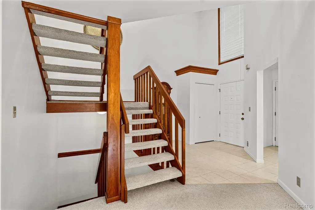 1448 Beaumont Court Flushing City MI 48433