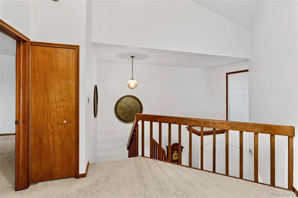 1448 Beaumont Court Flushing City MI 48433