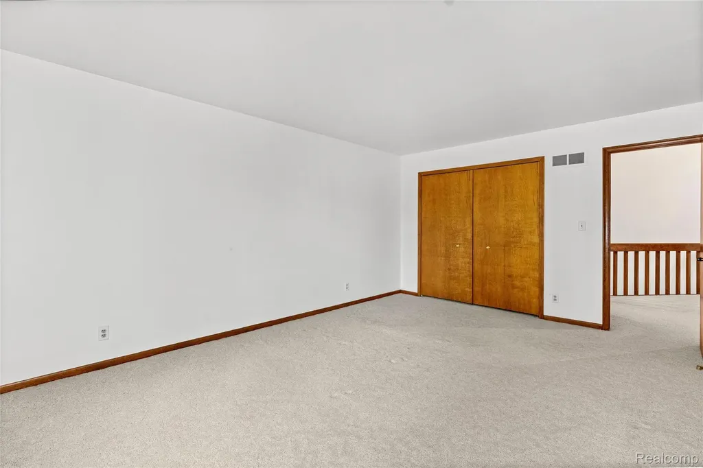 1448 Beaumont Court Flushing City MI 48433