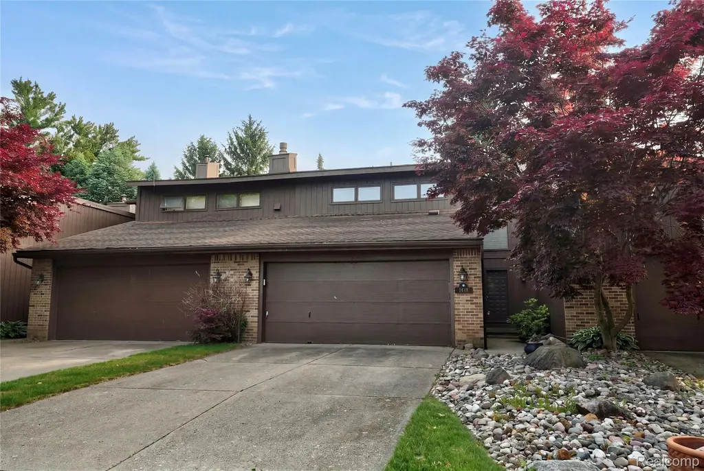 1448 Beaumont Court Flushing City MI 48433