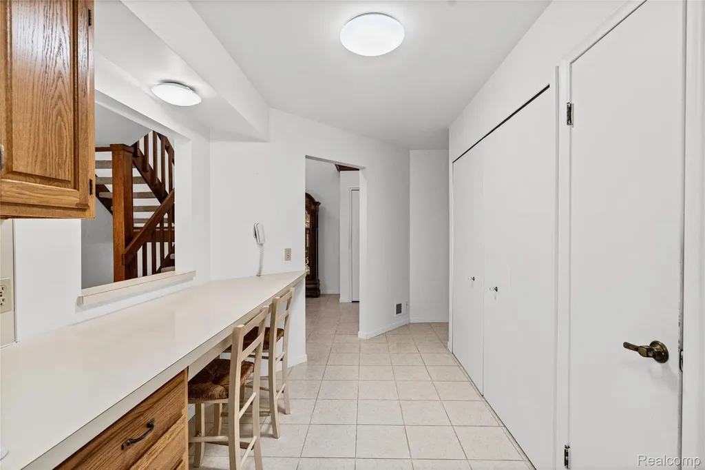 1448 Beaumont Court Flushing City MI 48433