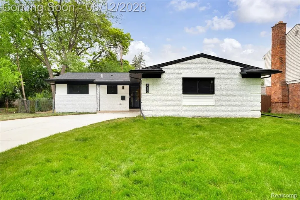 20200 Brookshire Street Southfield City MI 48076