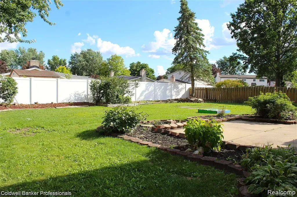 44227 Brandywyne Road Canton Charter Township MI 48187