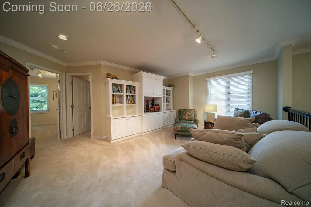 7422 Autumn Hill Drive West Bloomfield Charter Township MI 48323