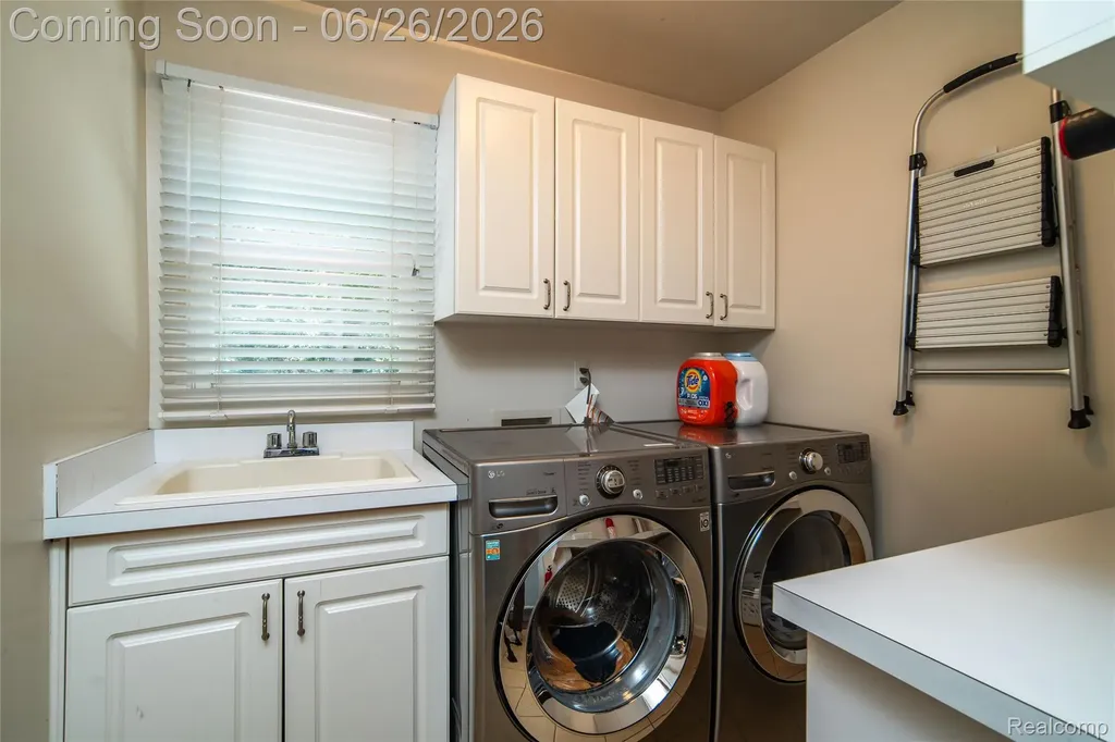 7422 Autumn Hill Drive West Bloomfield Charter Township MI 48323