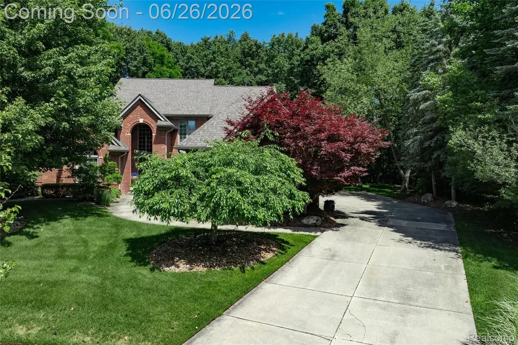 7422 Autumn Hill Drive West Bloomfield Charter Township MI 48323