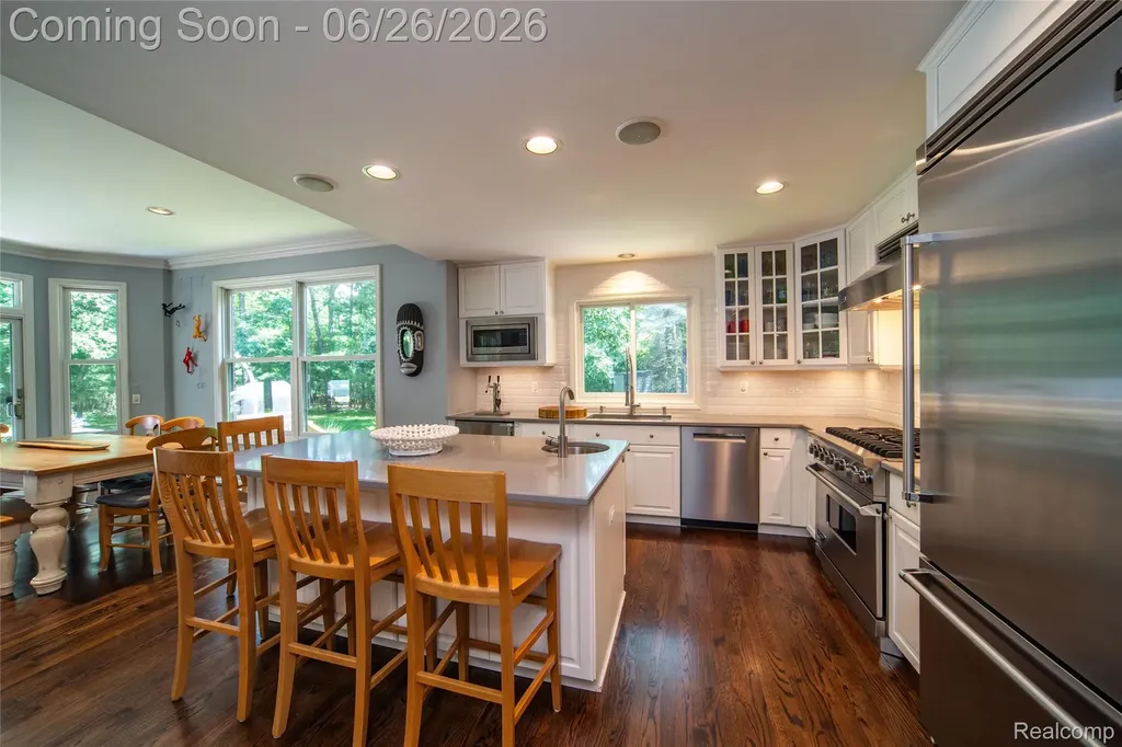 7422 Autumn Hill Drive West Bloomfield Charter Township MI 48323