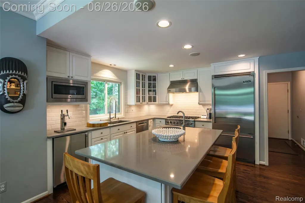 7422 Autumn Hill Drive West Bloomfield Charter Township MI 48323