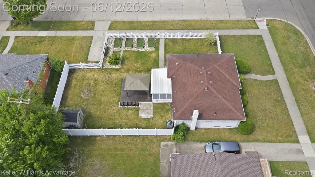 23111 Scotia Road Oak Park City MI 48237