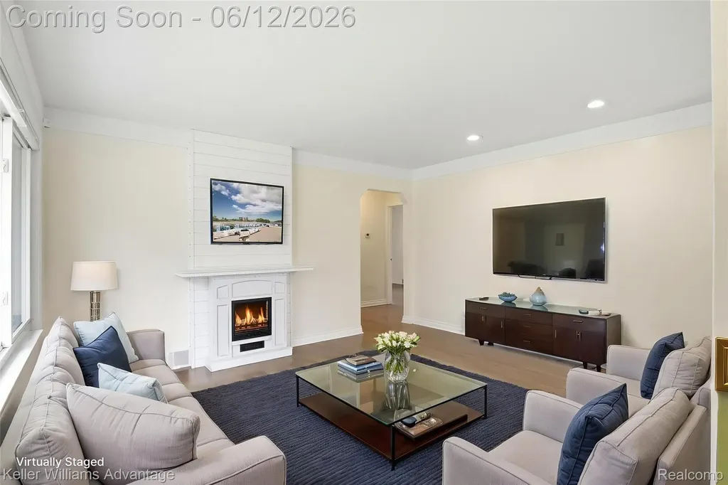 23111 Scotia Road Oak Park City MI 48237