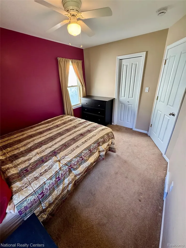 2009 Barrett Avenue Royal Oak City MI 48067