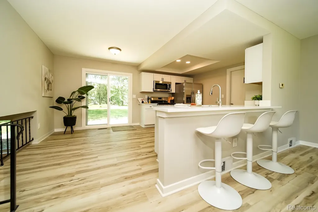 48297 Mallard Drive Chesterfield Township MI 48047