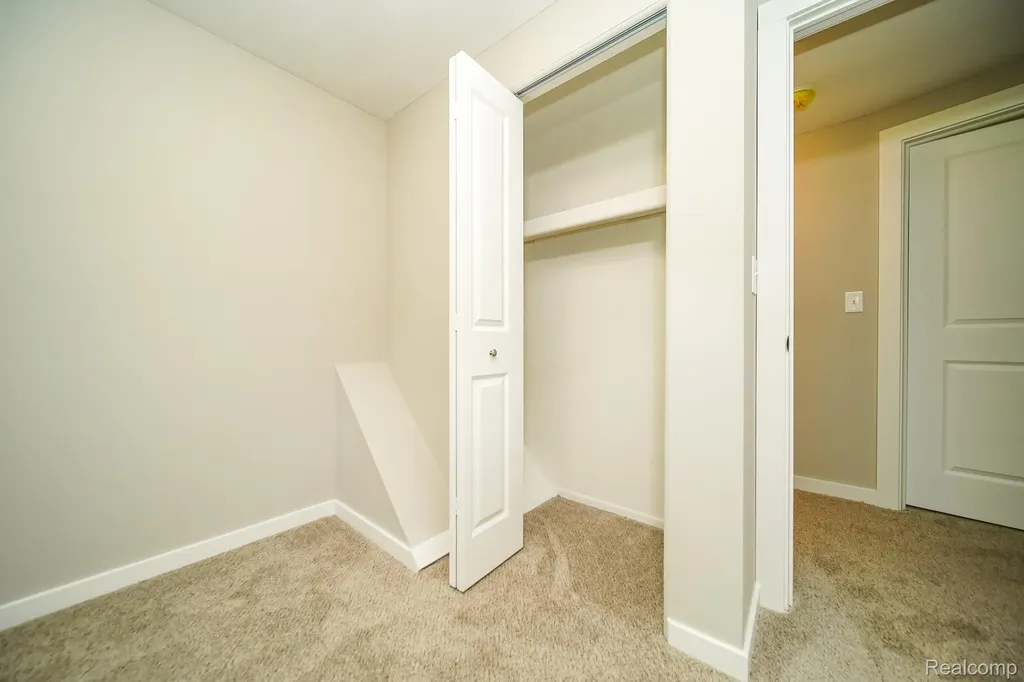 48297 Mallard Drive Chesterfield Township MI 48047
