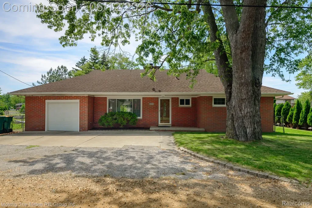 35382 Eldon Drive Brownstown Charter Township MI 48173