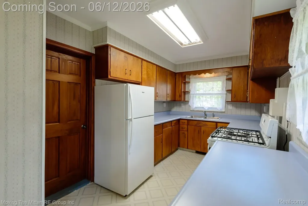 35382 Eldon Drive Brownstown Charter Township MI 48173