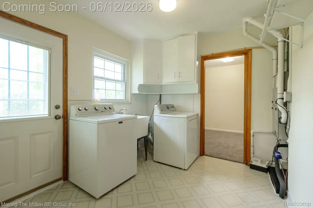 35382 Eldon Drive Brownstown Charter Township MI 48173