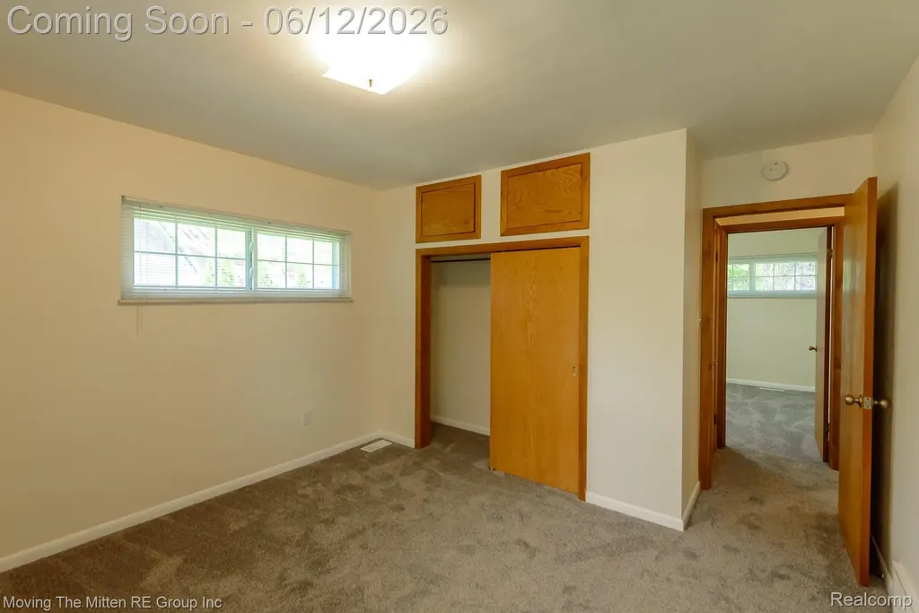 35382 Eldon Drive Brownstown Charter Township MI 48173