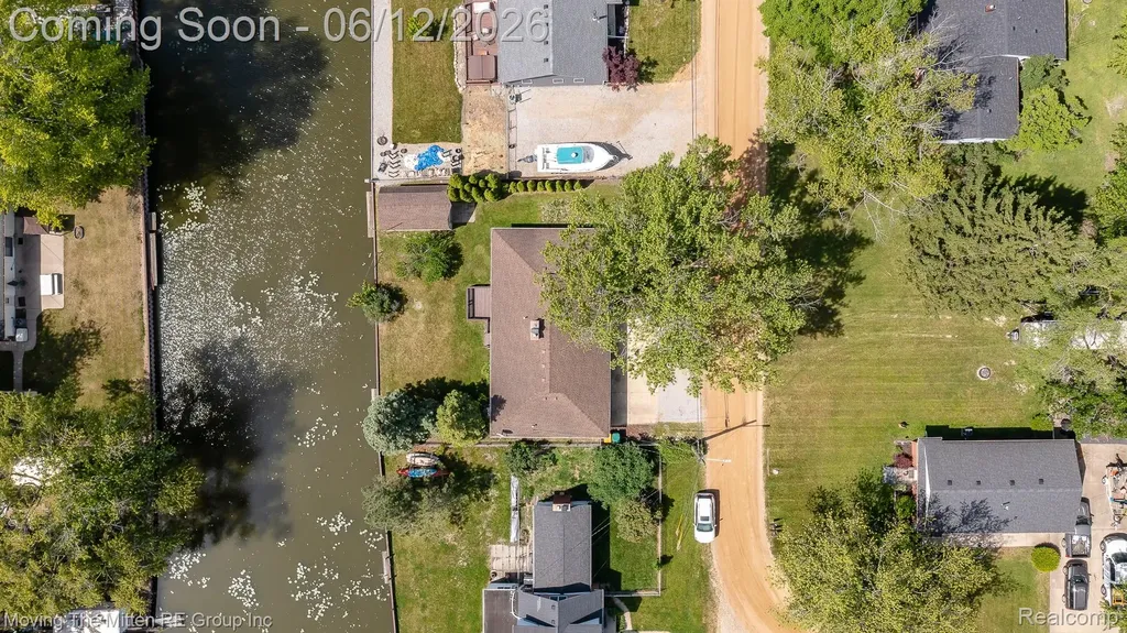 35382 Eldon Drive Brownstown Charter Township MI 48173
