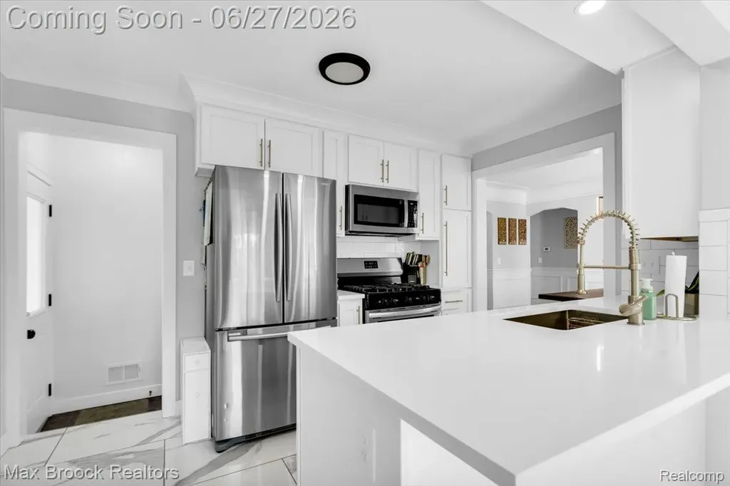 4203 Berkshire Road Royal Oak City MI 48073