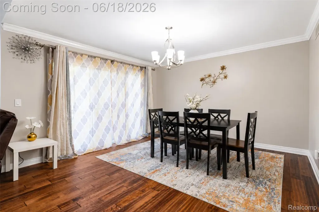 37520 Amber Drive Farmington Hills City MI 48331
