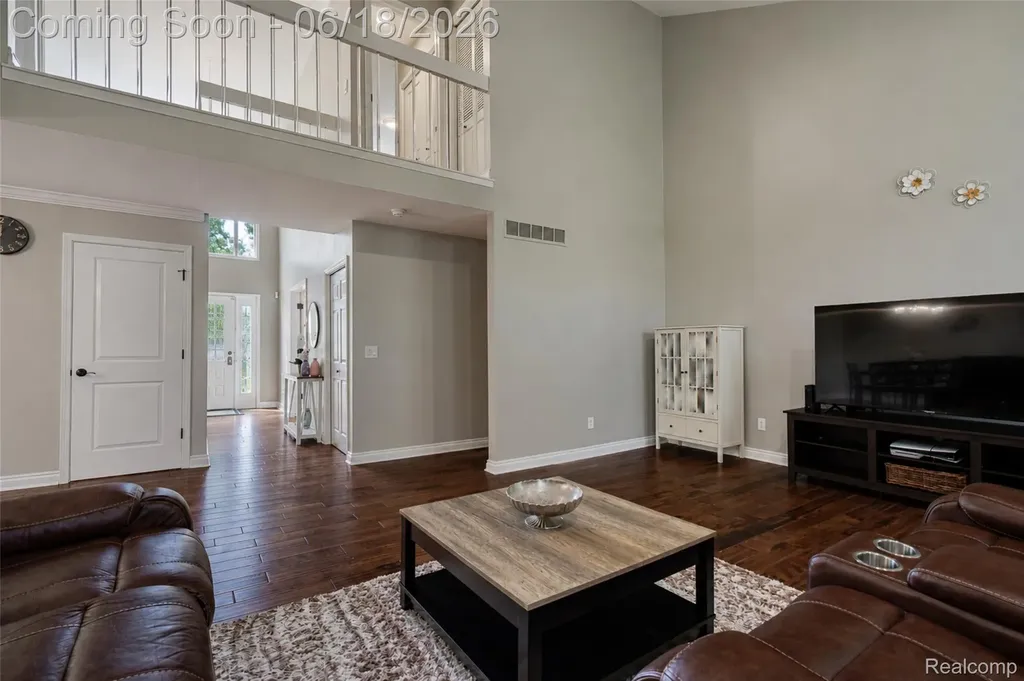 37520 Amber Drive Farmington Hills City MI 48331