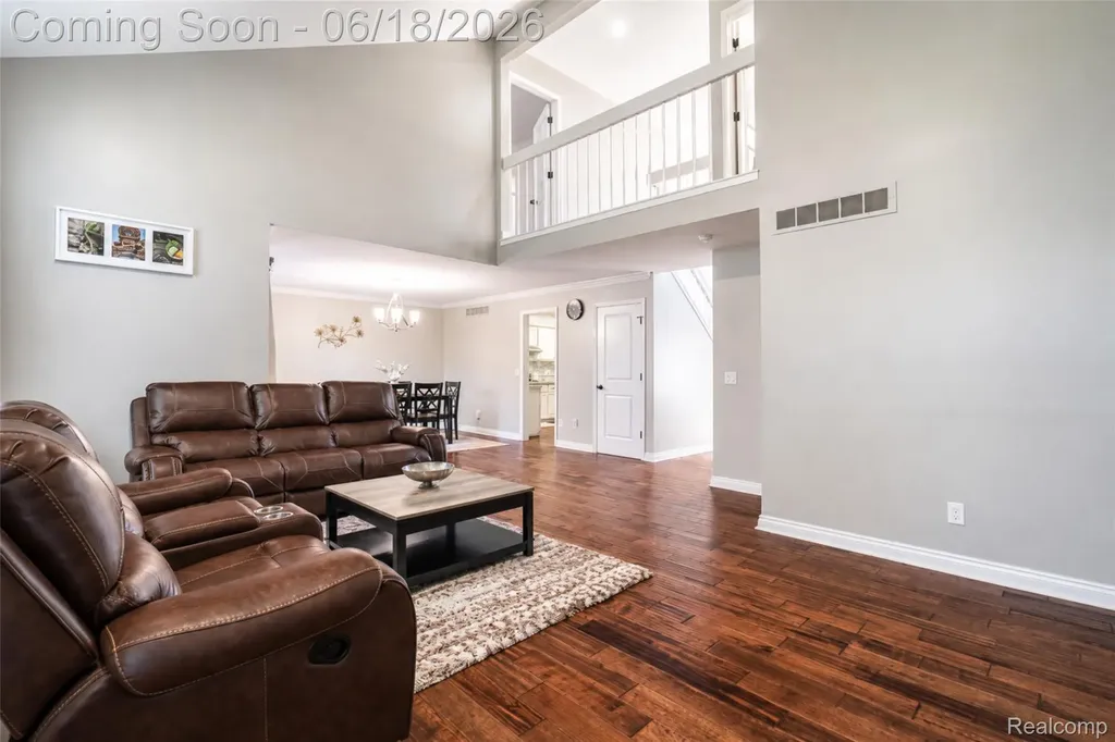 37520 Amber Drive Farmington Hills City MI 48331