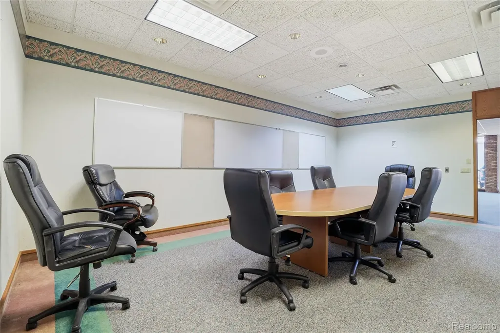 5081 Exchange Drive Flint City MI 48507