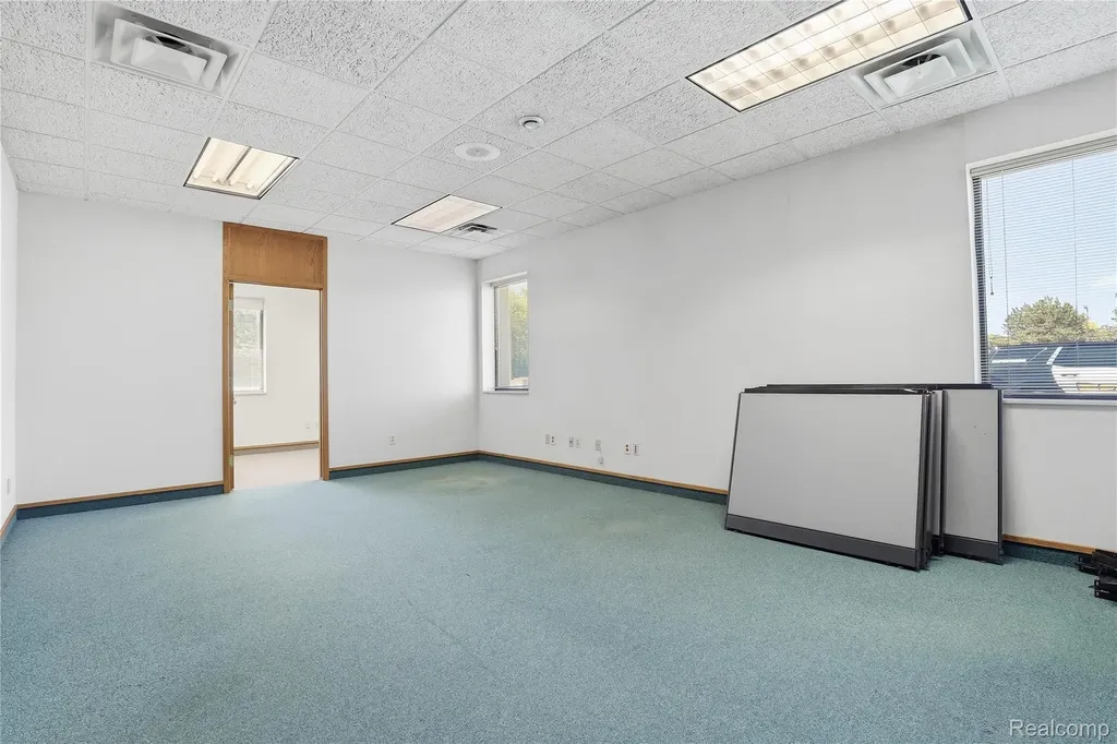 5081 Exchange Drive Flint City MI 48507
