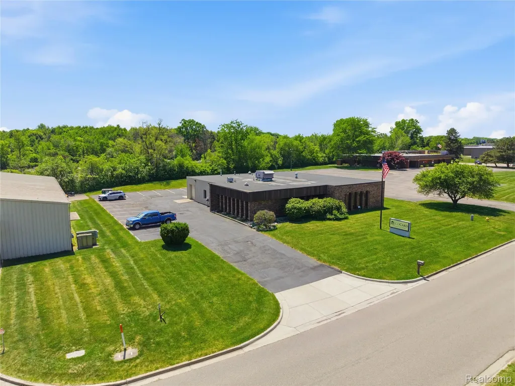 5081 Exchange Drive Flint City MI 48507