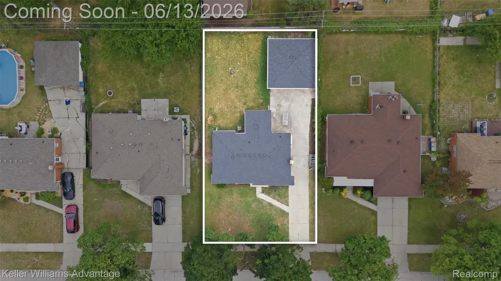 25506 Virginia Drive Warren City MI 48091