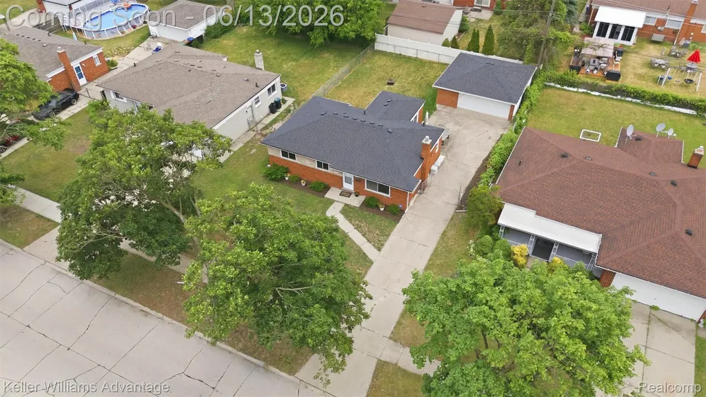 25506 Virginia Drive Warren City MI 48091