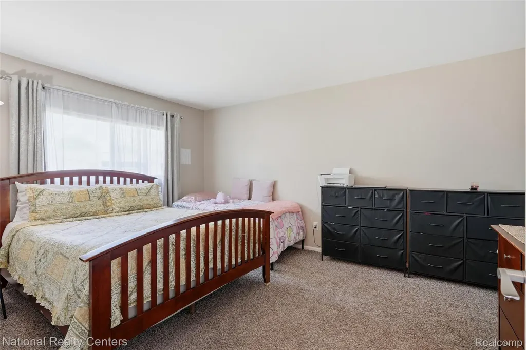 5549 Mansfield Avenue Sterling Heights City MI 48310