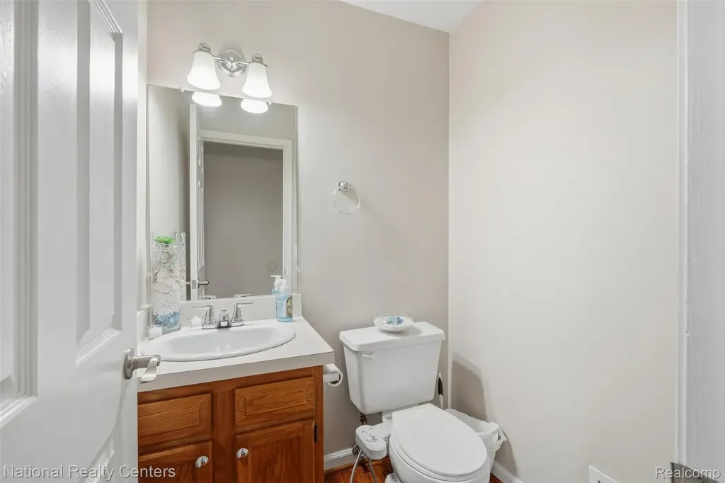 5549 Mansfield Avenue Sterling Heights City MI 48310