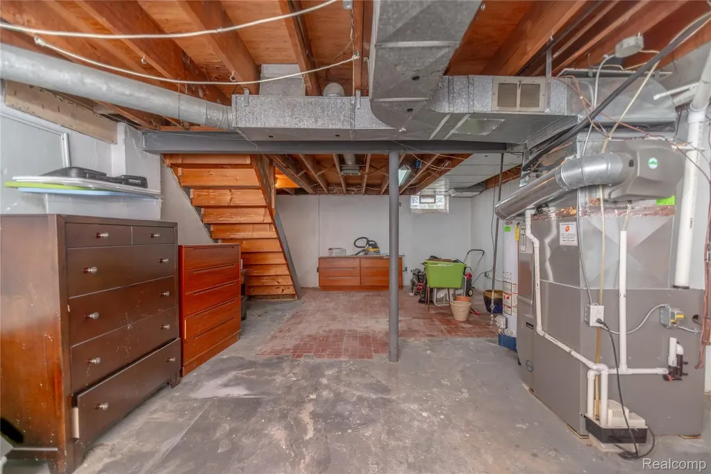 502 W Houstonia Avenue Royal Oak City MI 48073