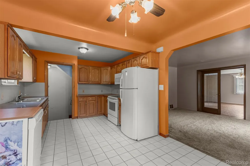14918 Angelique Avenue Allen Park City MI 48101